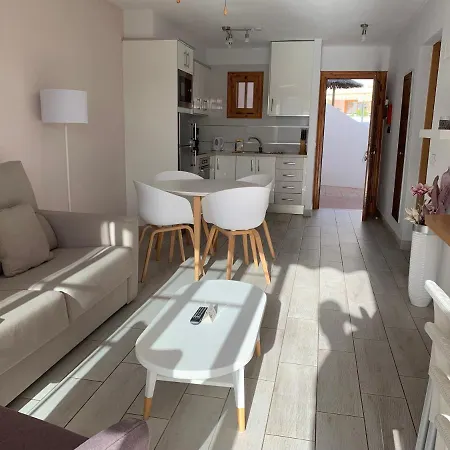 Club Olympus In Garden Appartement