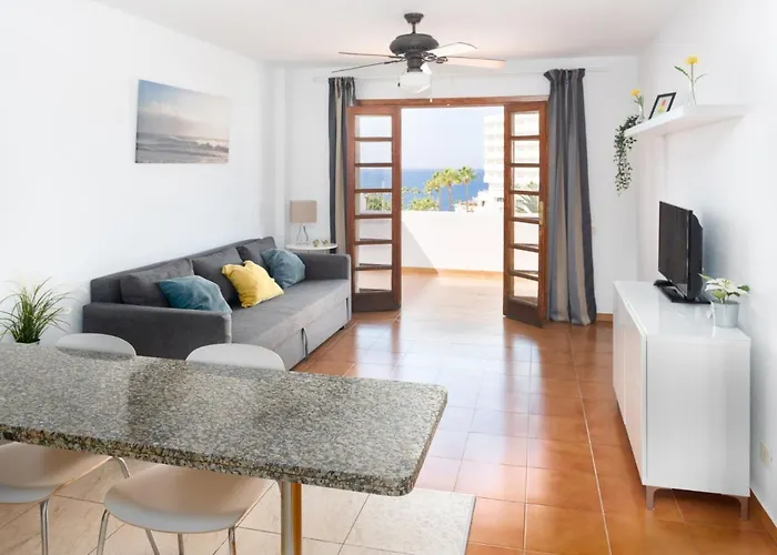 Club Olympus In Garden Appartement *