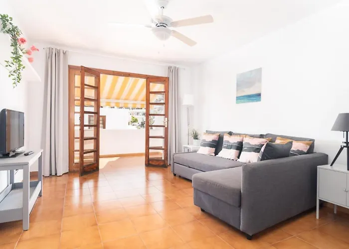 Club Olympus In Garden Appartement *