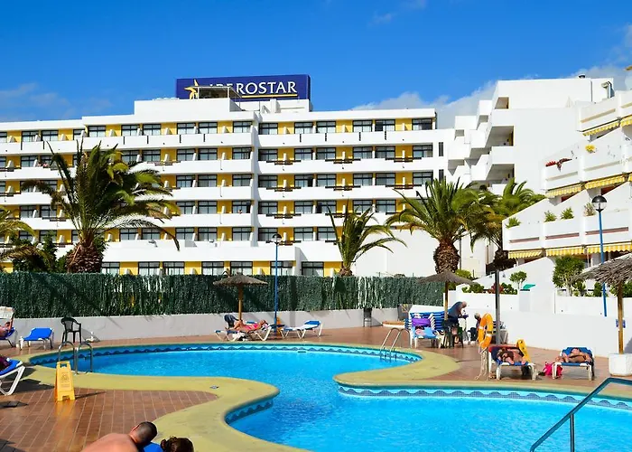 Club Olympus In Garden Appartement